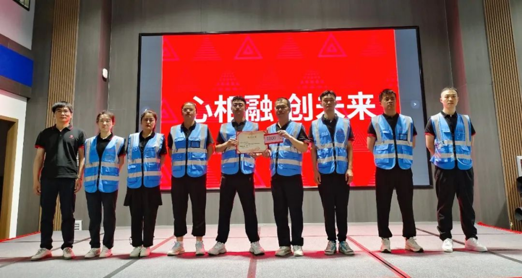 趣味运动结伴同行 | k8凯发物流趣味运动会